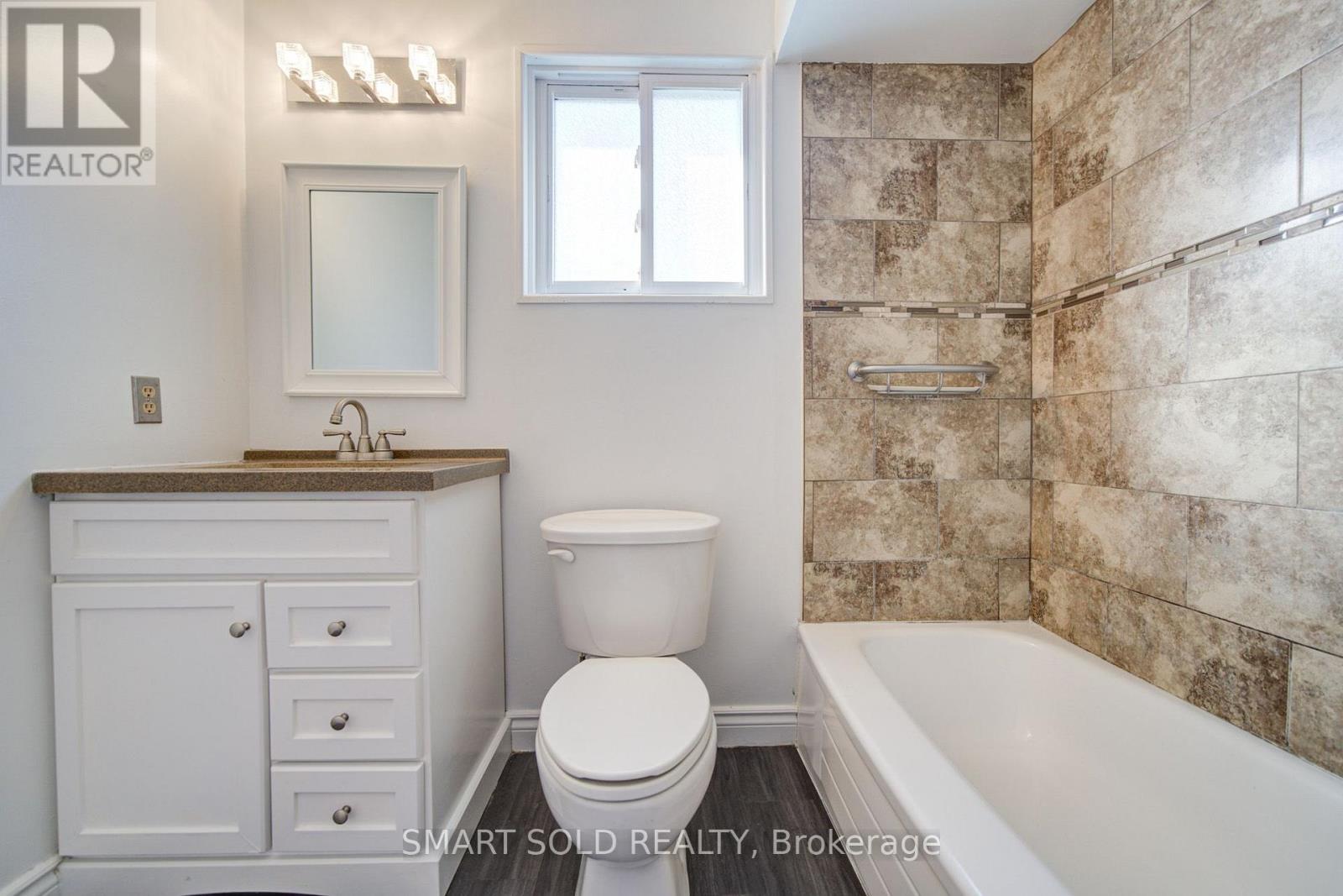90 Moon Drive, Barrie, Ontario  L4N 7G9 - Photo 23 - S13712628