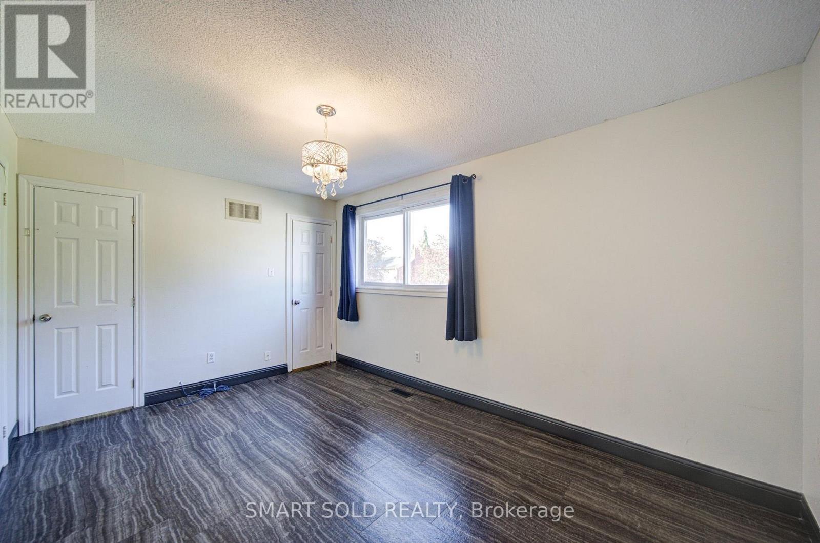 90 Moon Drive, Barrie, Ontario  L4N 7G9 - Photo 25 - S13712628