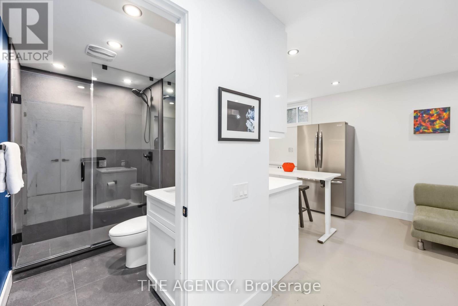 D - 2508 Lakeshore Boulevard, Toronto, Ontario M8V 1E1 - Photo 19 - W13712606