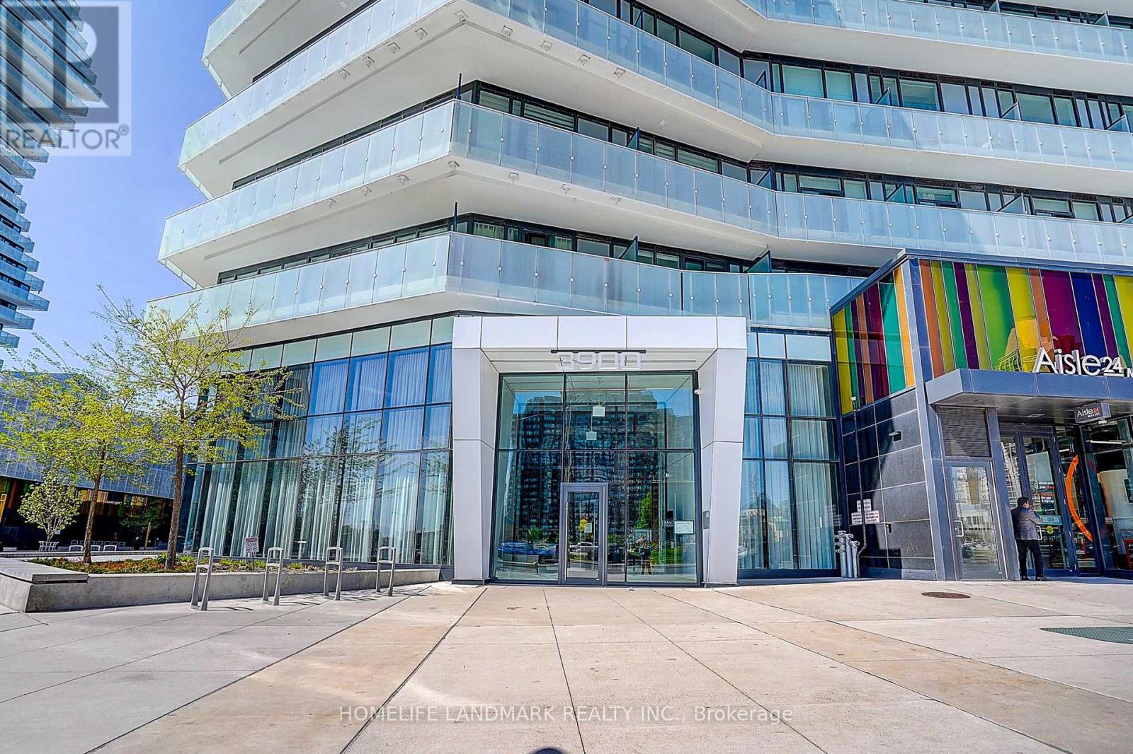 3710 - 3900 Confederation Parkway, Mississauga, Ontario L5B 0M3 - Photo 2 - W13712640