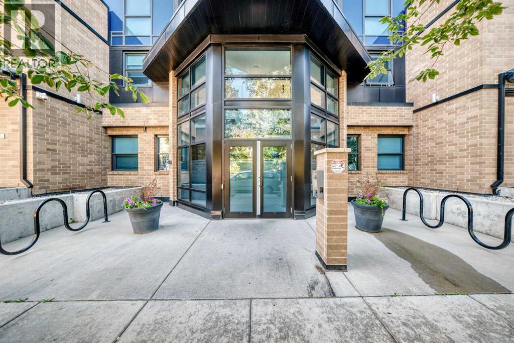 1003, 303 13 Avenue SW, Calgary, Alberta  T2R 0Y9 - Photo 3 - A2314576