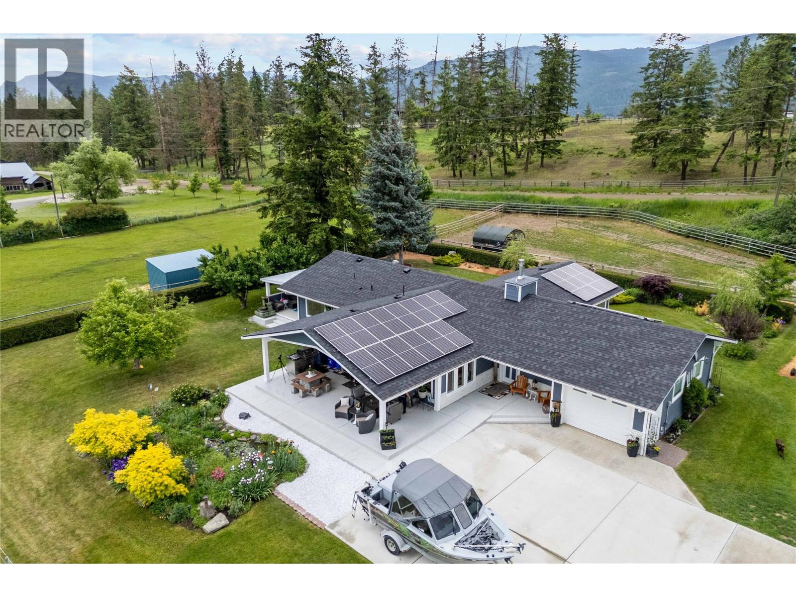 4911 Malpass Road, Armstrong, British Columbia  V4Y 0V5 - Photo 11 - 10385586