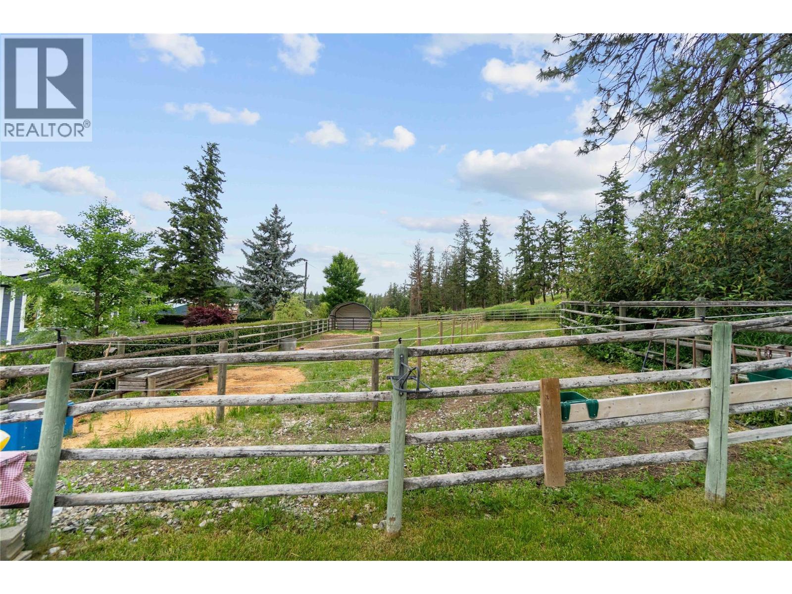 4911 Malpass Road, Armstrong, British Columbia  V4Y 0V5 - Photo 14 - 10385586
