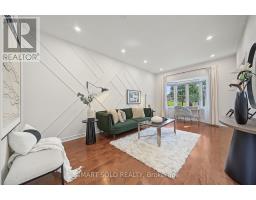 12 JOHN GARY DRIVE, Markham, Ontario
