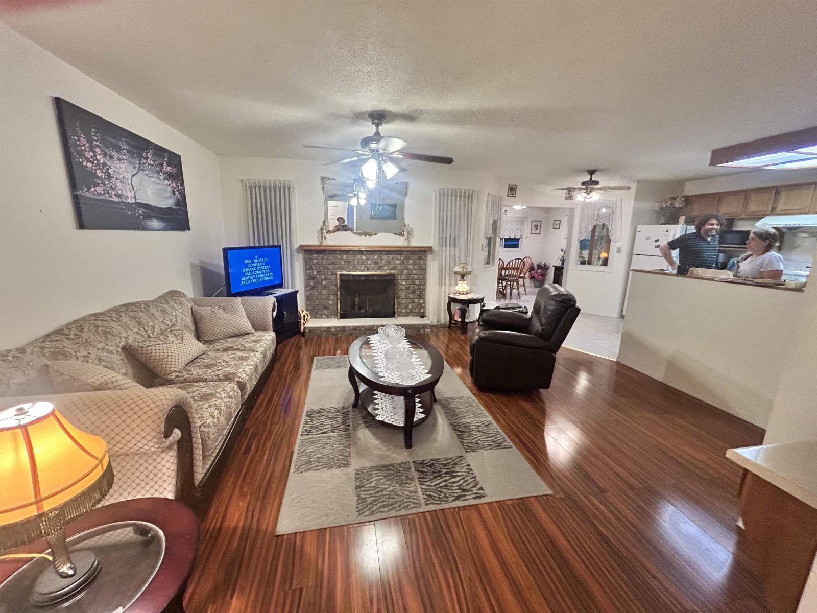 14374 86a Avenue, Surrey, British Columbia  V3W 0K4 - Photo 5 - R3158647