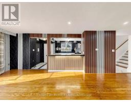 65 DARLINGSIDE DRIVE, Toronto, Ontario