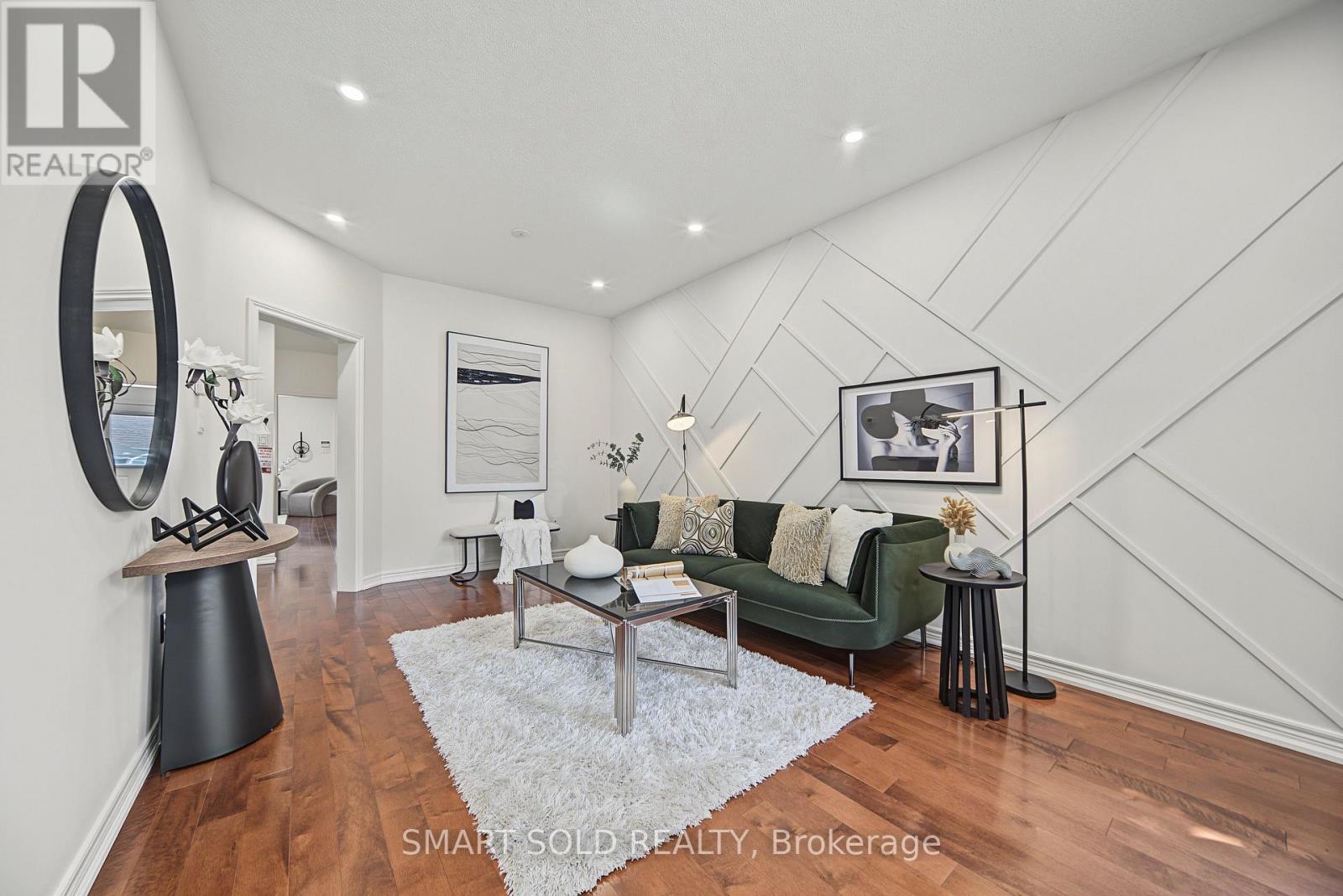 12 John Gary Drive, Markham, Ontario  L3R 5G9 - Photo 4 - N13712602