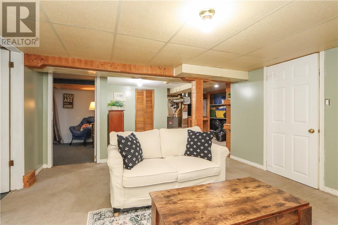 12 Oakwood Avenue, Capreol, Ontario  P0M 1H0 - Photo 25 - 2130000