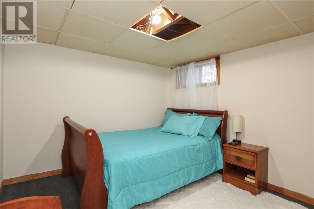 12 Oakwood Avenue, Capreol, Ontario  P0M 1H0 - Photo 27 - 2130000
