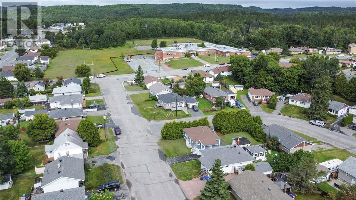 12 Oakwood Avenue, Capreol, Ontario  P0M 1H0 - Photo 44 - 2130000