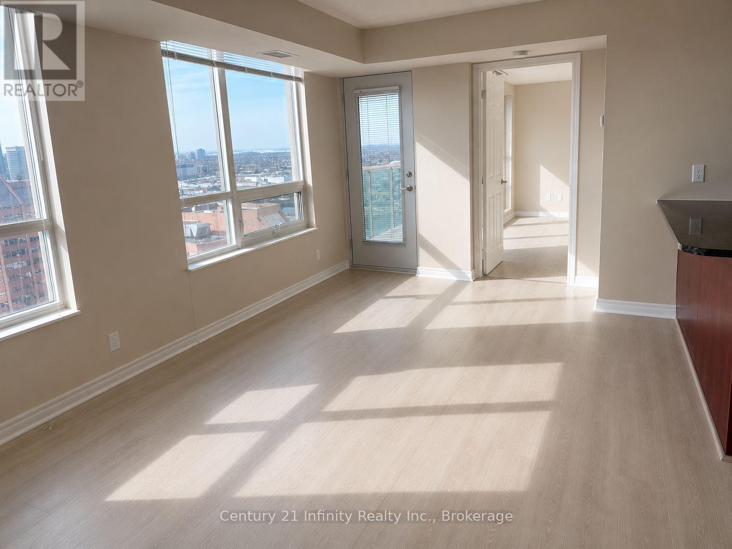 2906 - 208 Enfield Place, Mississauga (City Centre), Ontario  L5B 0G8 - Photo 6 - W13712620