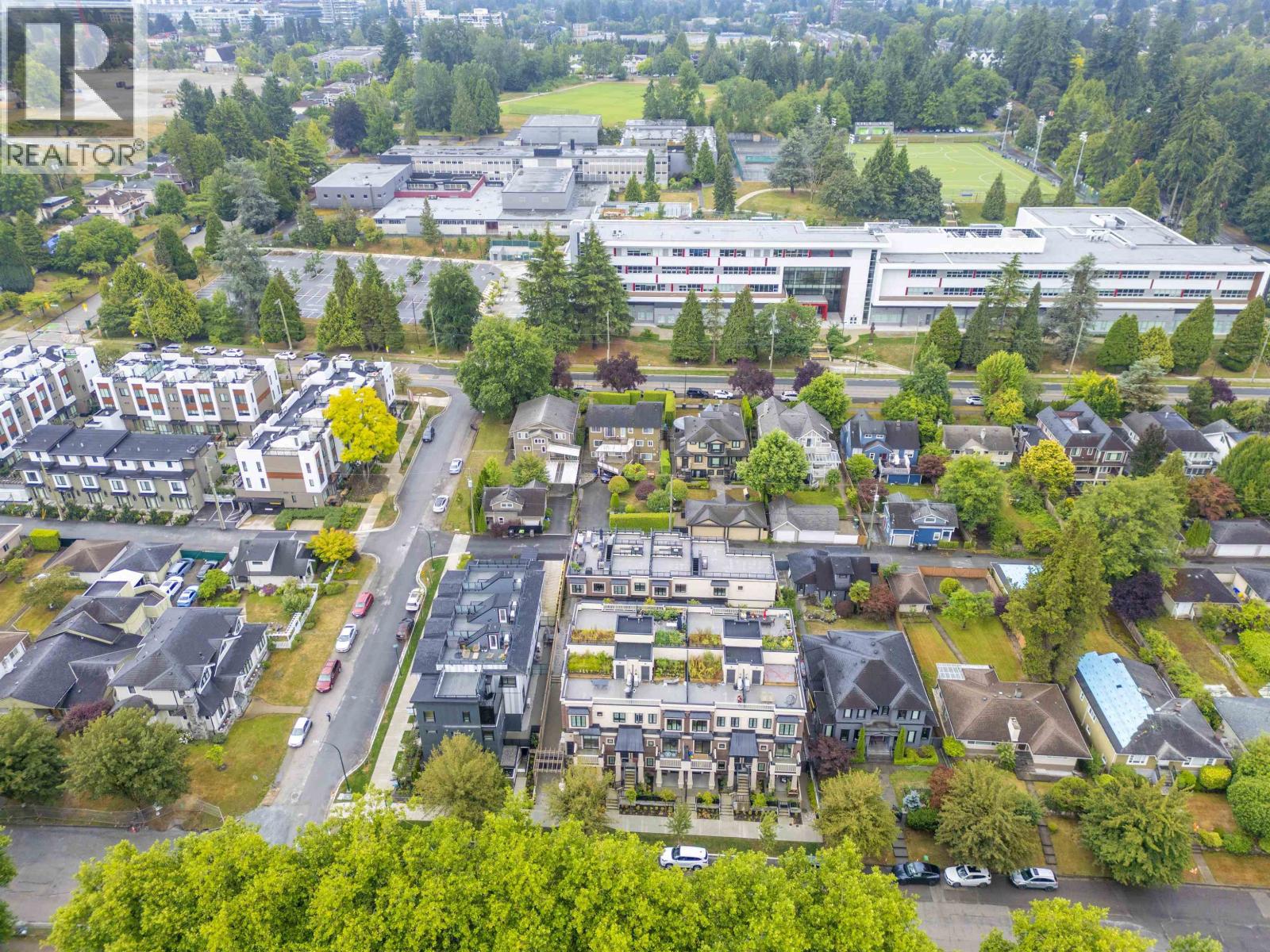 110 918 W 32ND AVENUE, Vancouver, British Columbia