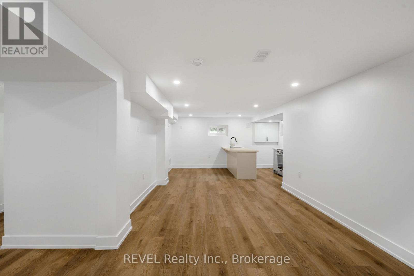 35 Burness Drive, St. Catharines, Ontario  L2P 1J4 - Photo 24 - X13712666