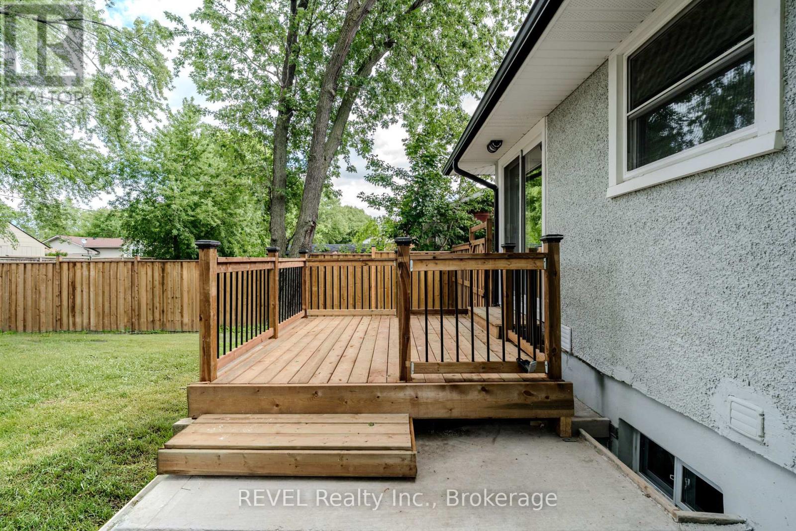 35 Burness Drive, St. Catharines, Ontario  L2P 1J4 - Photo 38 - X13712666