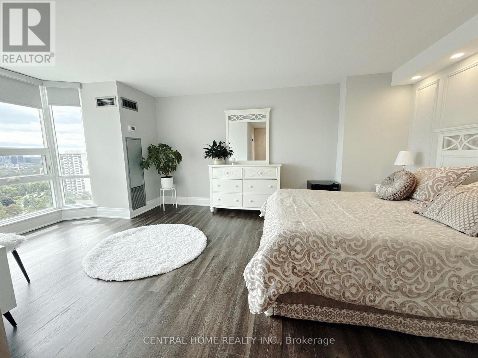 2703 - 55 Skymark Drive, Toronto, Ontario  M2H 3N4 - Photo 8 - C13712654