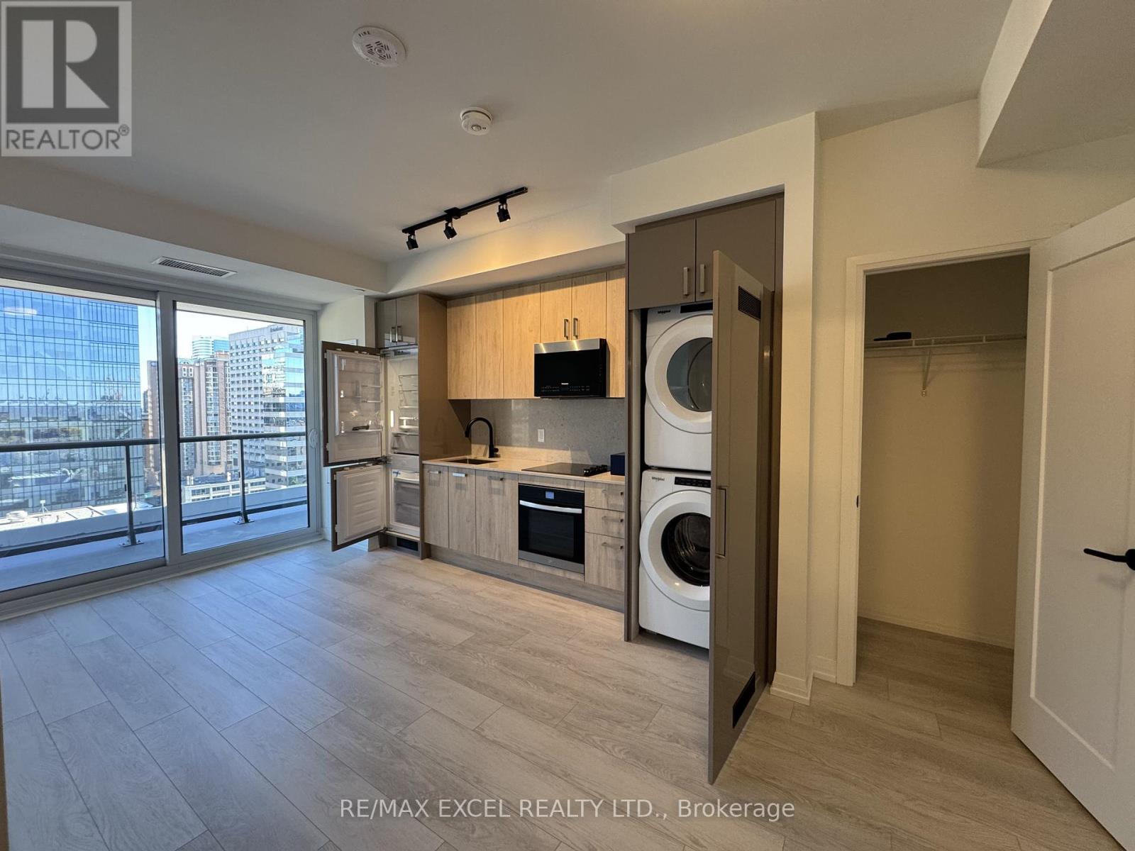 1504 - 280 Dundas Street W, Toronto, Ontario  M5T 0E3 - Photo 9 - C13712672