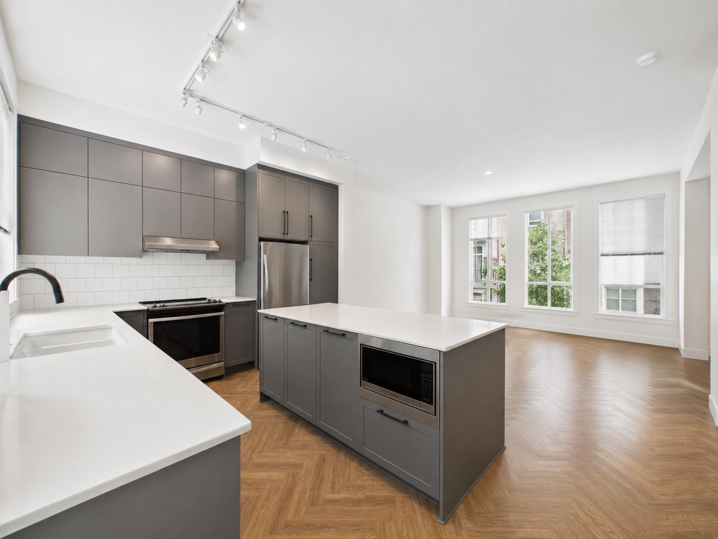 70 15898 27 Avenue, Surrey, British Columbia  V3Z 0T2 - Photo 4 - R3158735