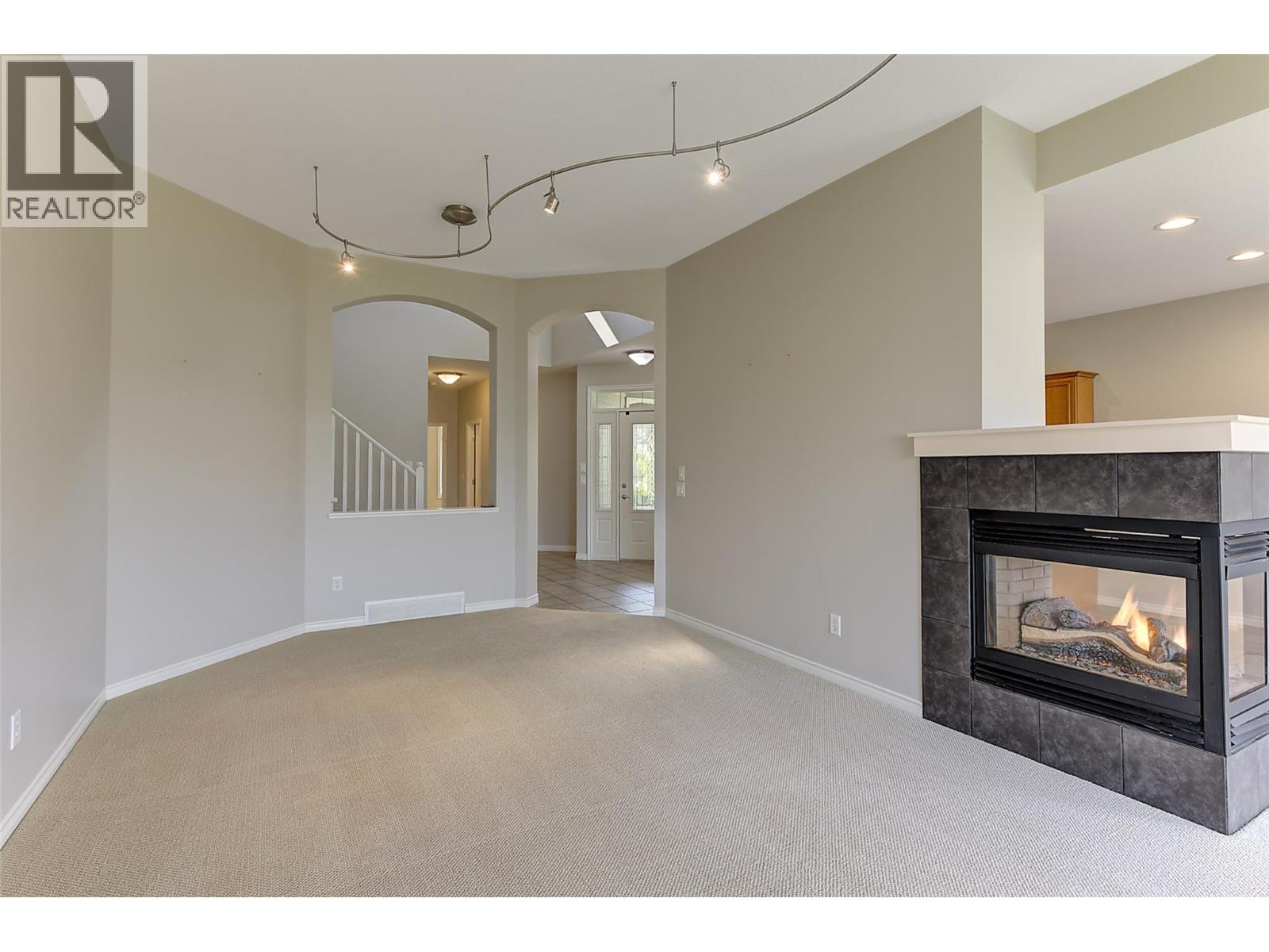 3800 Gallagher's Pinnacle Way Unit# 29, Kelowna, BC V1W 3Z8
