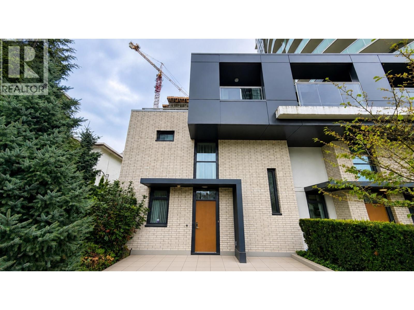 1 6638 DUNBLANE AVENUE, Burnaby, British Columbia