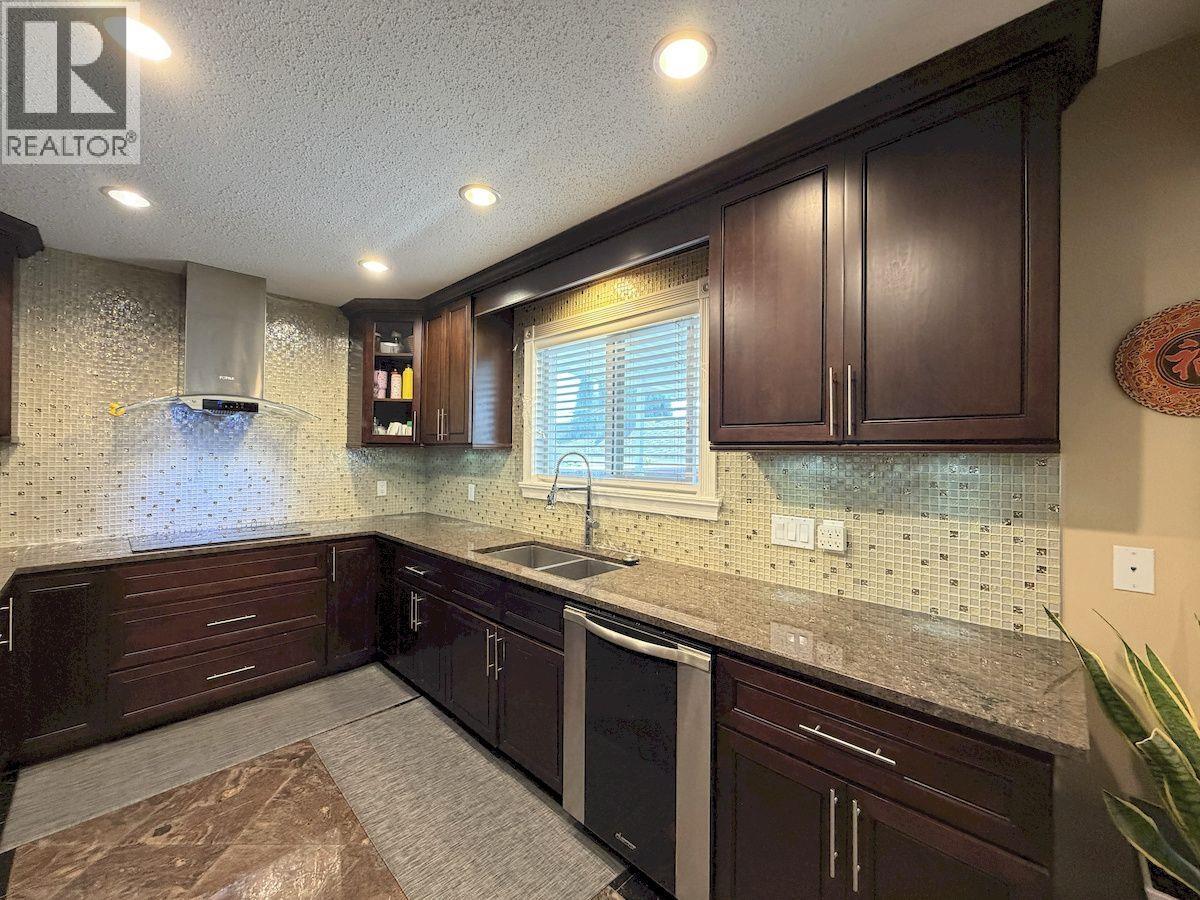 5885 Lincoln Street, Vancouver, British Columbia  V5R 4P8 - Photo 9 - R3158330