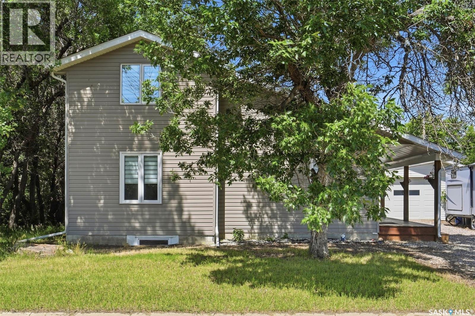 312 3rd Street W, Warman, Saskatchewan  S0K 4S2 - Photo 4 - SK046619