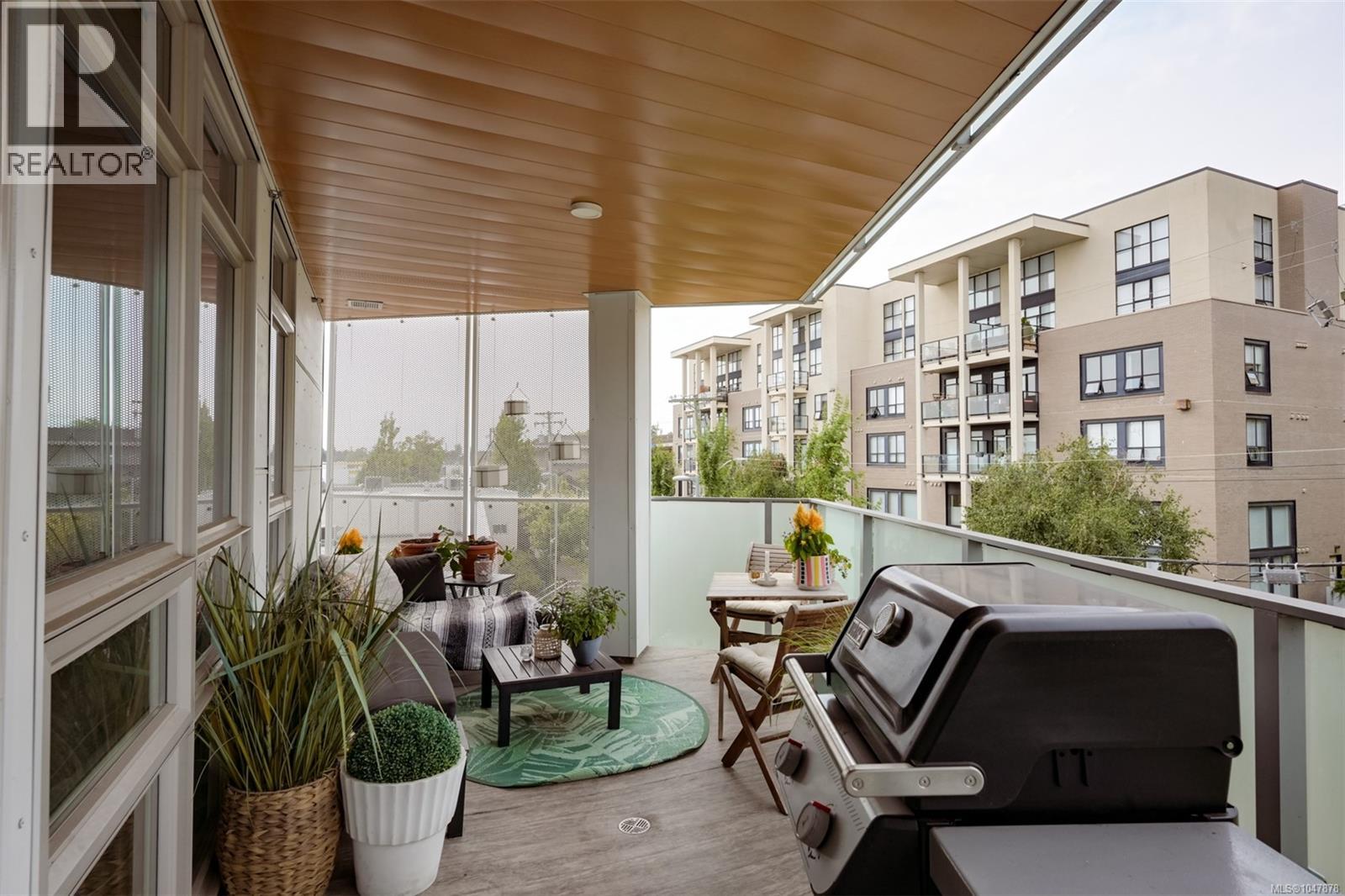 301 881 Short St, Saanich, British Columbia  V8P 2L3 - Photo 39 - 1047878