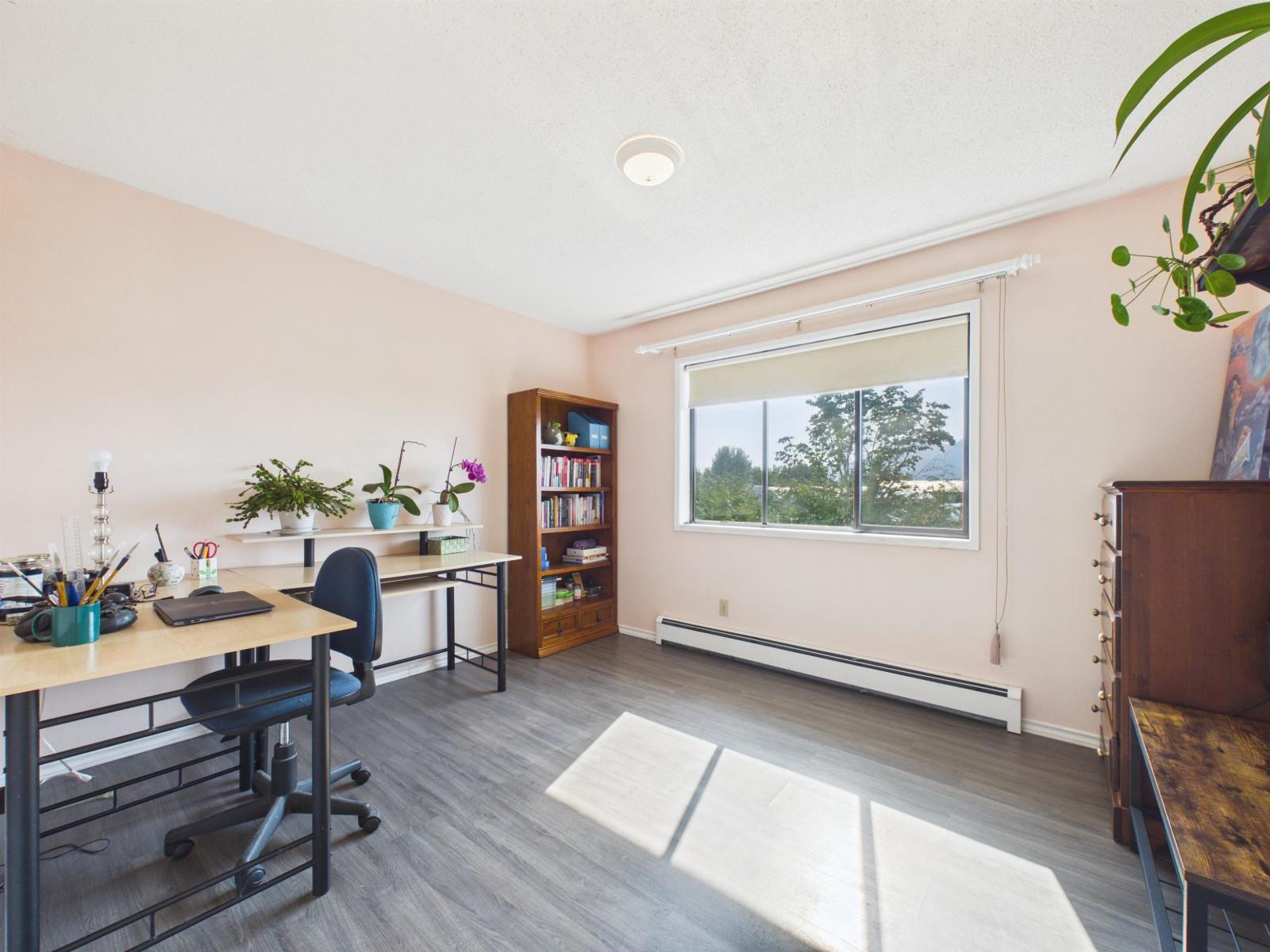 6631 Hopedale Road, Greendale, Sardis - Greendale, British Columbia  V2R 4L4 - Photo 11 - R3158281
