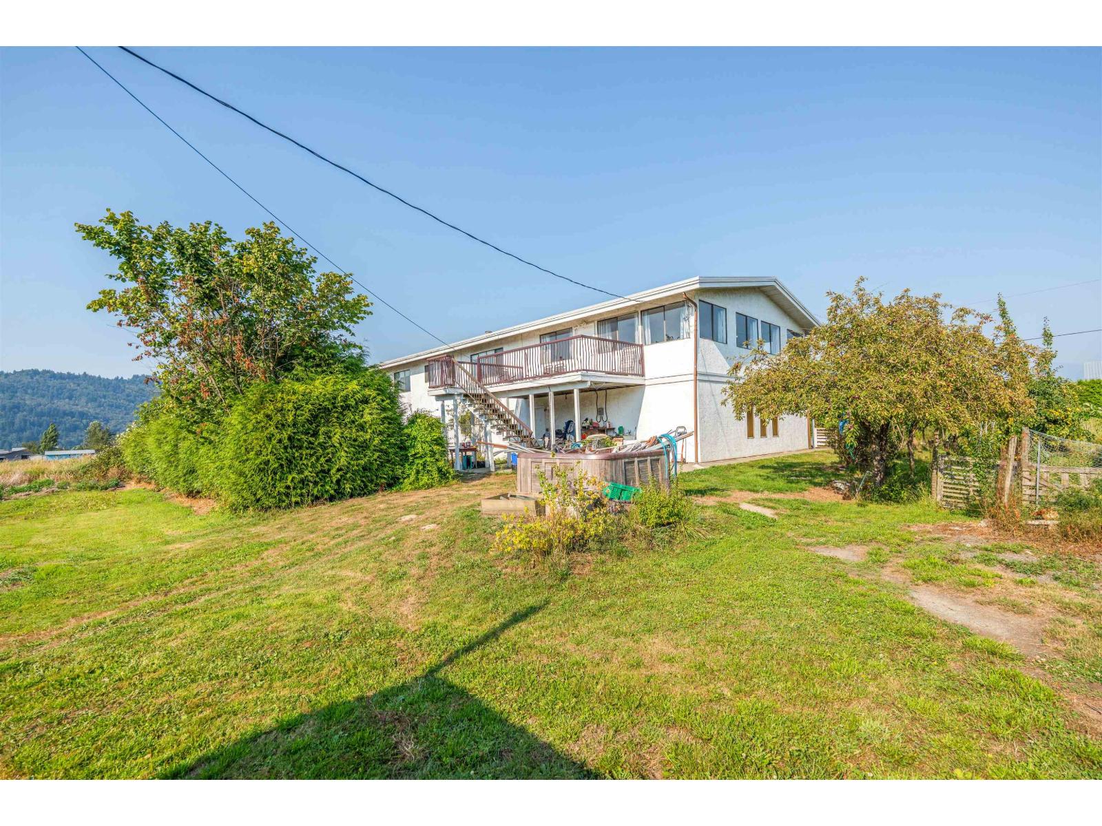 6631 Hopedale Road, Greendale, Sardis - Greendale, British Columbia  V2R 4L4 - Photo 32 - R3158281