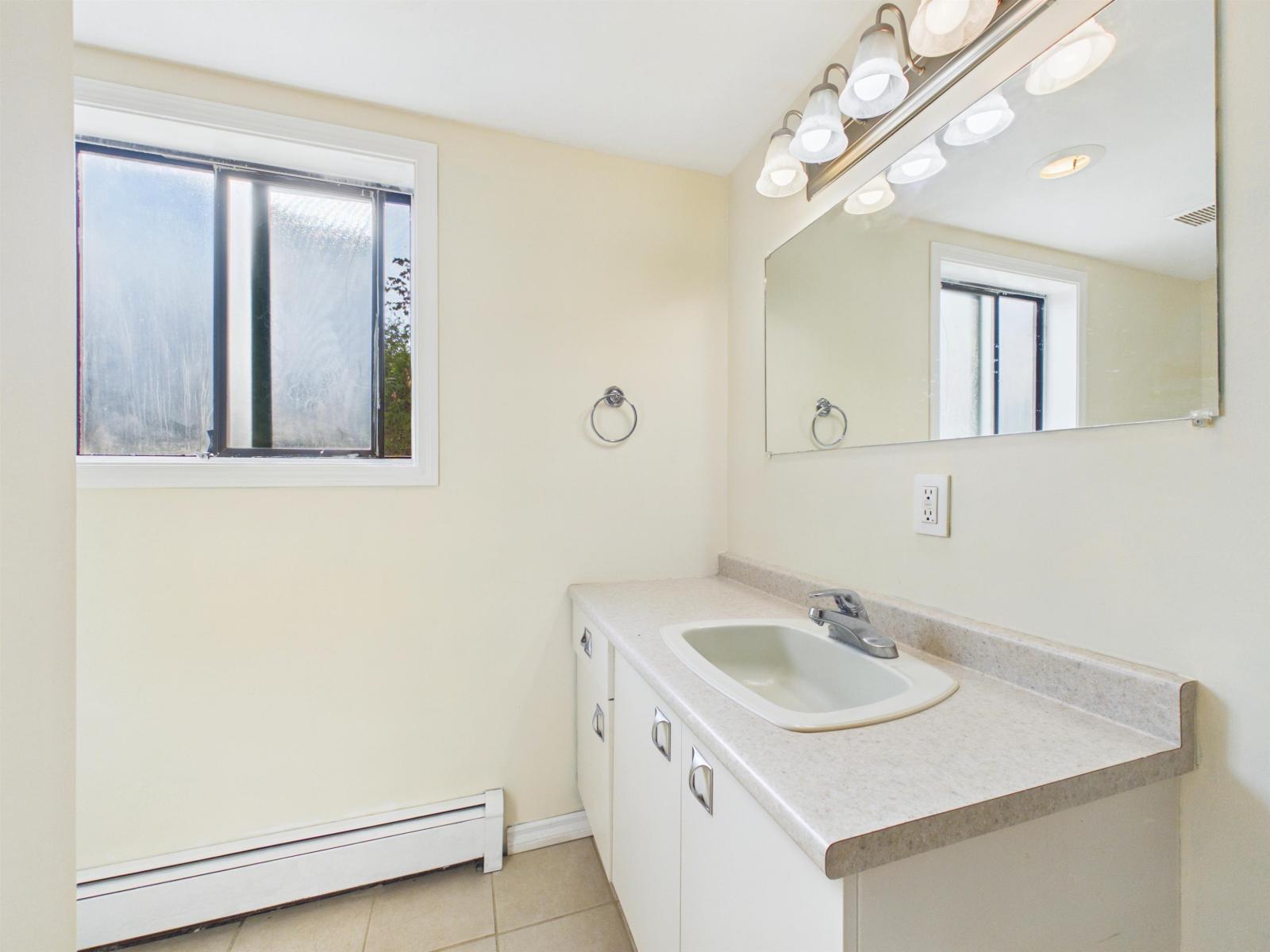 6631 Hopedale Road, Greendale, Sardis - Greendale, British Columbia  V2R 4L4 - Photo 20 - R3158281