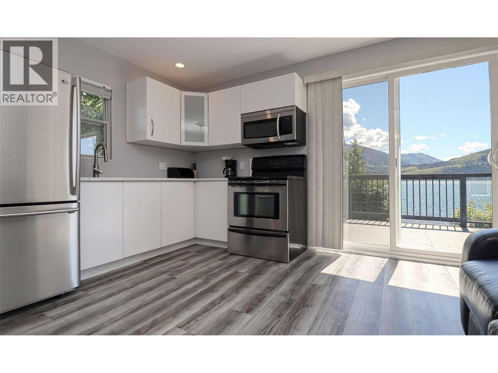 1475 Little Shuswap Lake Road, Chase, British Columbia  V0E 1M2 - Photo 44 - 10392855