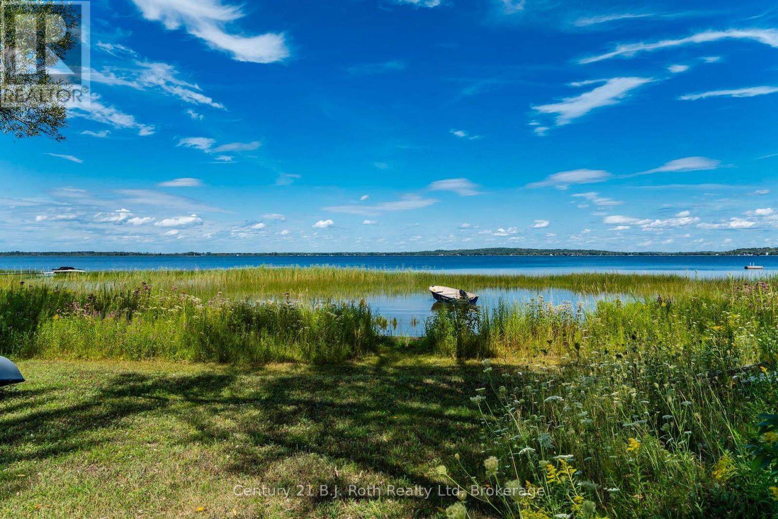 24 Crescent Drive, Tay, Ontario  L0K 2A0 - Photo 4 - S13712734