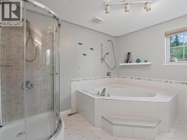 27 12th Avenue, Whitehorse, Yukon Y1A 4J5 - Photo 32 - 17645