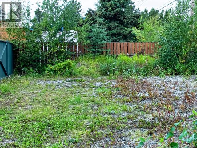 27 12th Avenue, Whitehorse, Yukon Y1A 4J5 - Photo 36 - 17645