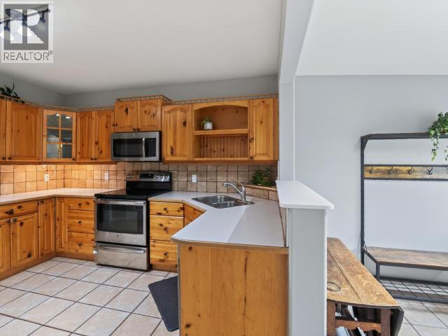 27 12th Avenue, Whitehorse, Yukon Y1A 4J5 - Photo 7 - 17645