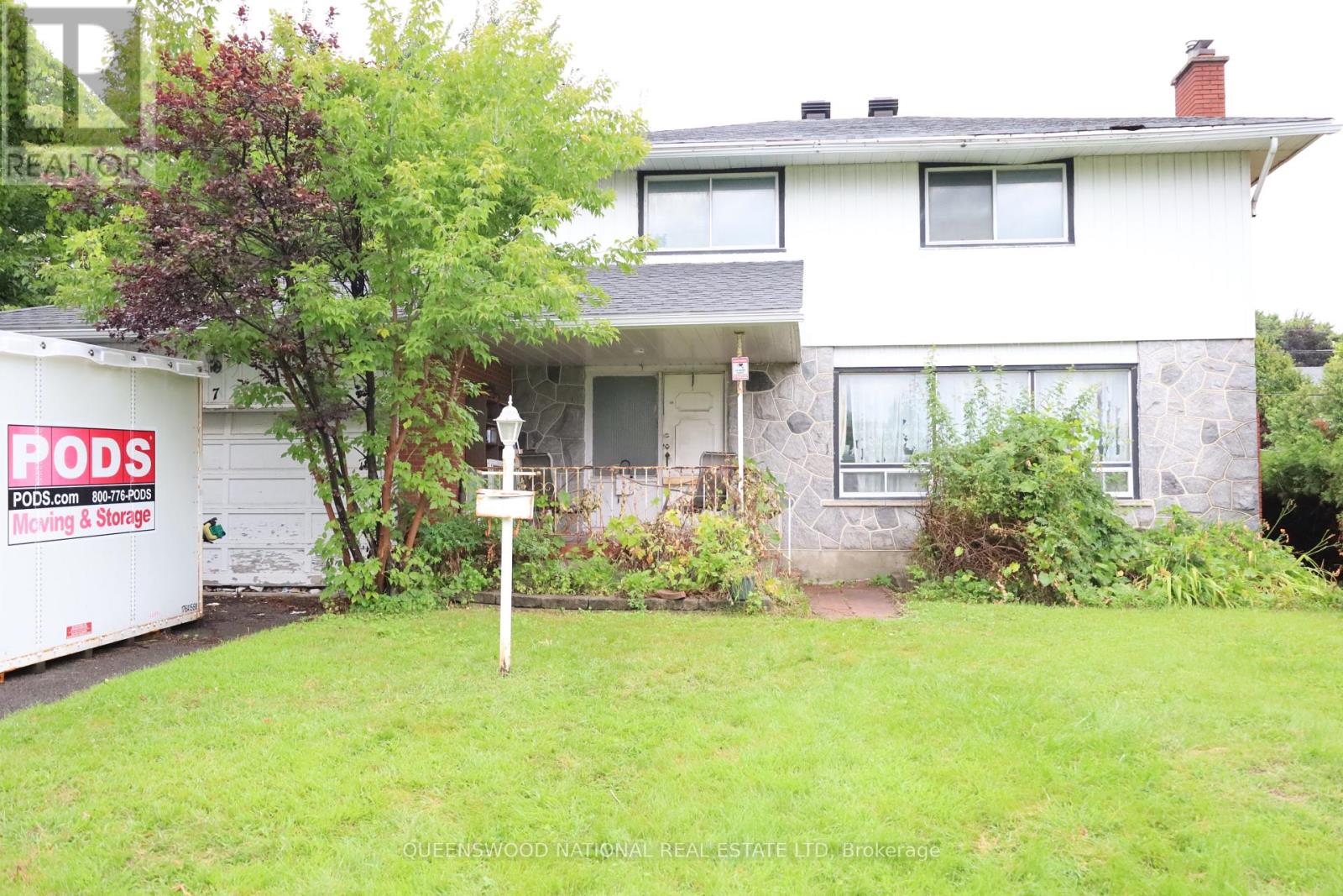 7 Burgess Avenue, Ottawa, Ontario  K2B 7W8 - Photo 3 - X13712746