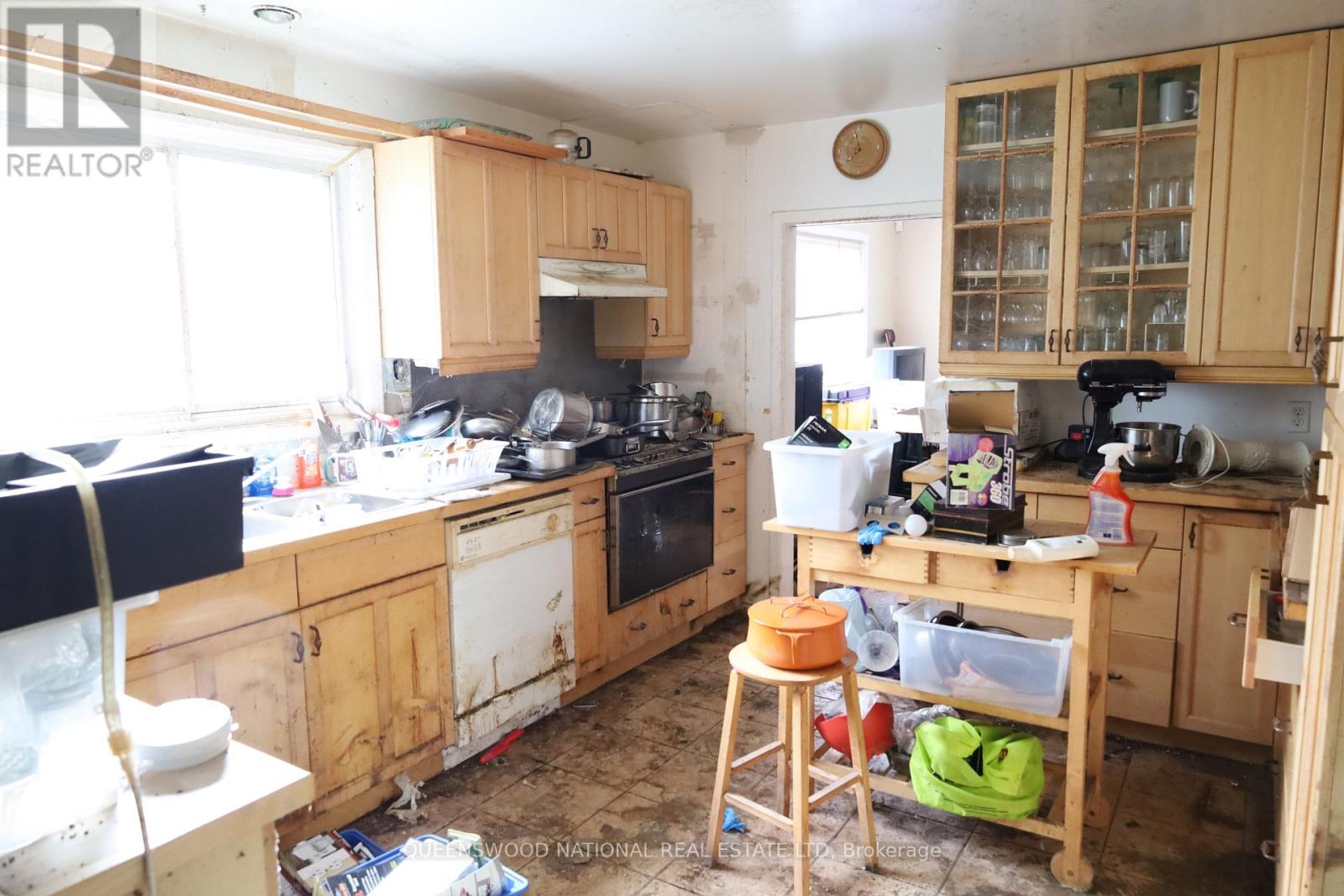 7 Burgess Avenue, Ottawa, Ontario  K2B 7W8 - Photo 8 - X13712746