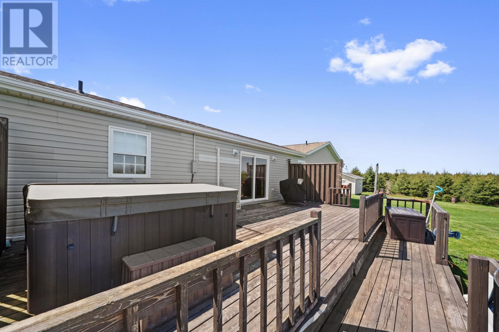 40 Dunbar Road, Alma, Prince Edward Island  C0B 1K0 - Photo 39 - 202621516