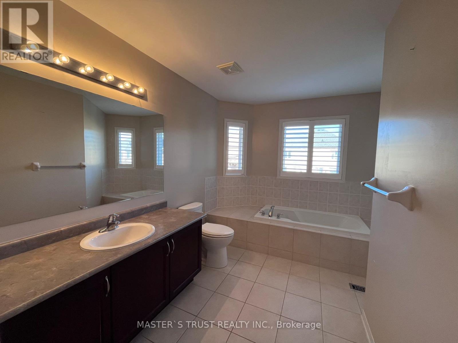 15 Mirando Street, Richmond Hill, Ontario  L4S 2W8 - Photo 18 - N13582406