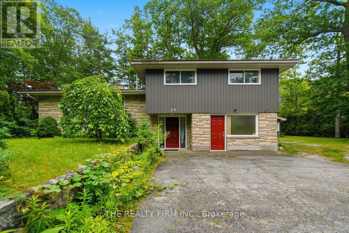 48 Lake Road, Lambton Shores (Grand Bend), Ontario  N0M 1T0 - Photo 10 - X13712698