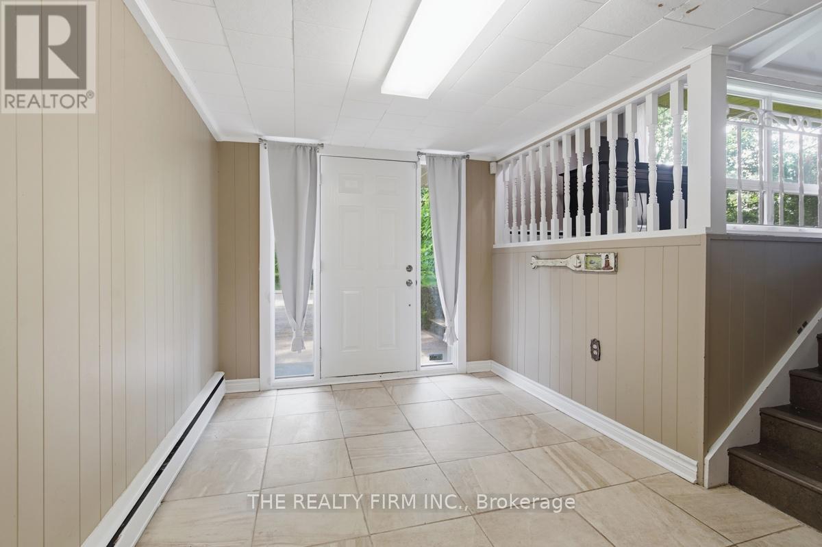 48 Lake Road, Lambton Shores (Grand Bend), Ontario  N0M 1T0 - Photo 13 - X13712698