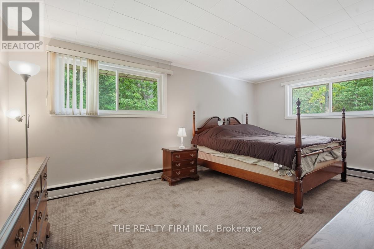 48 Lake Road, Lambton Shores (Grand Bend), Ontario  N0M 1T0 - Photo 28 - X13712698