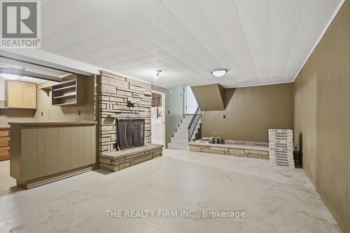 48 Lake Road, Lambton Shores (Grand Bend), Ontario  N0M 1T0 - Photo 39 - X13712698