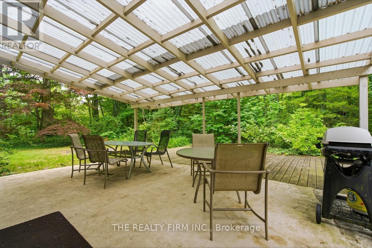 48 Lake Road, Lambton Shores (Grand Bend), Ontario  N0M 1T0 - Photo 43 - X13712698