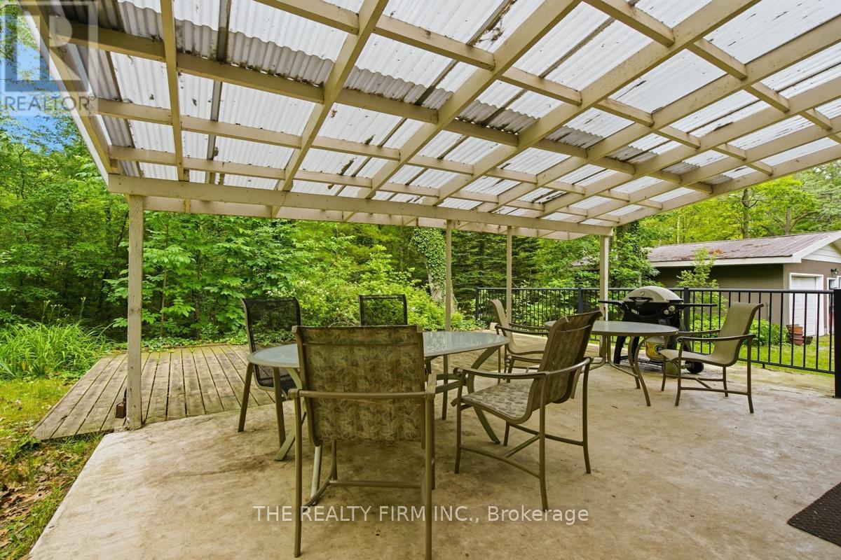 48 Lake Road, Lambton Shores (Grand Bend), Ontario  N0M 1T0 - Photo 44 - X13712698