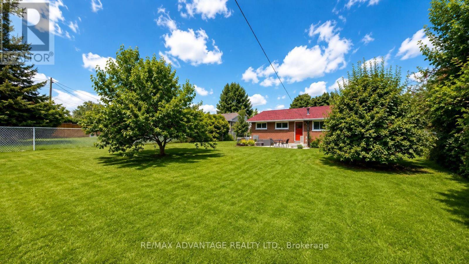 1031 Eagle Drive, London South (South J), Ontario  N5Z 3H4 - Photo 22 - X13712702