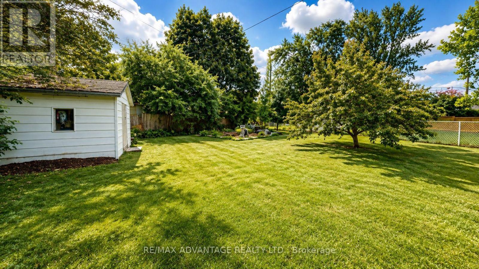 1031 Eagle Drive, London South (South J), Ontario  N5Z 3H4 - Photo 23 - X13712702