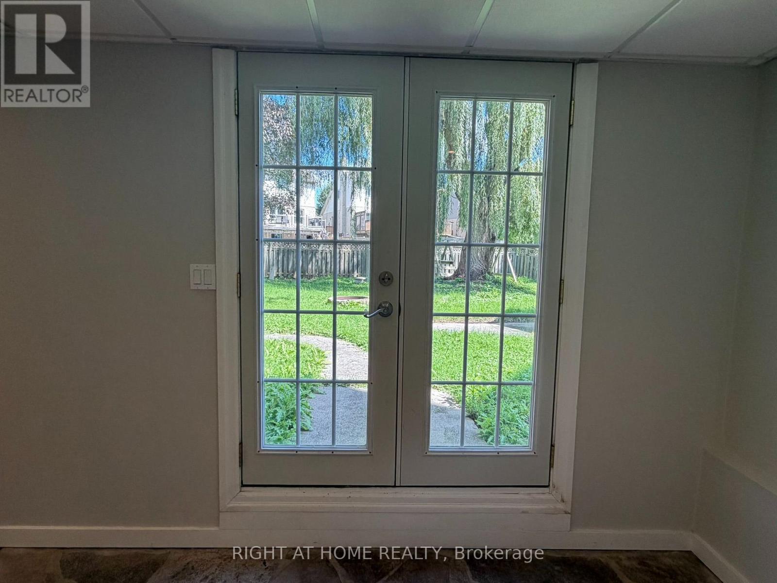1004 Aldersbrook Road, London North (North I), Ontario  N6G 4N5 - Photo 45 - X13712784