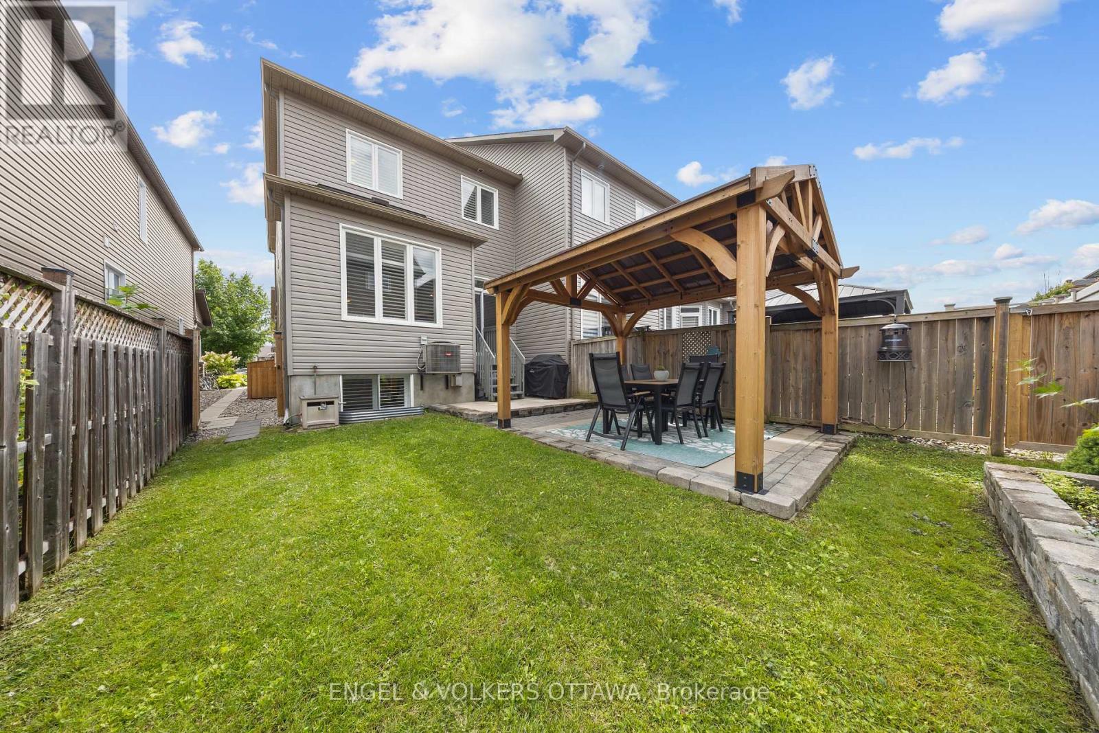 825 Loosestrife Way, Ottawa, Ontario  K1T 0L8 - Photo 38 - X13712742