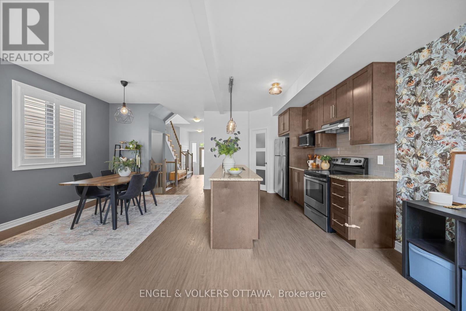 825 Loosestrife Way, Ottawa, Ontario  K1T 0L8 - Photo 6 - X13712742