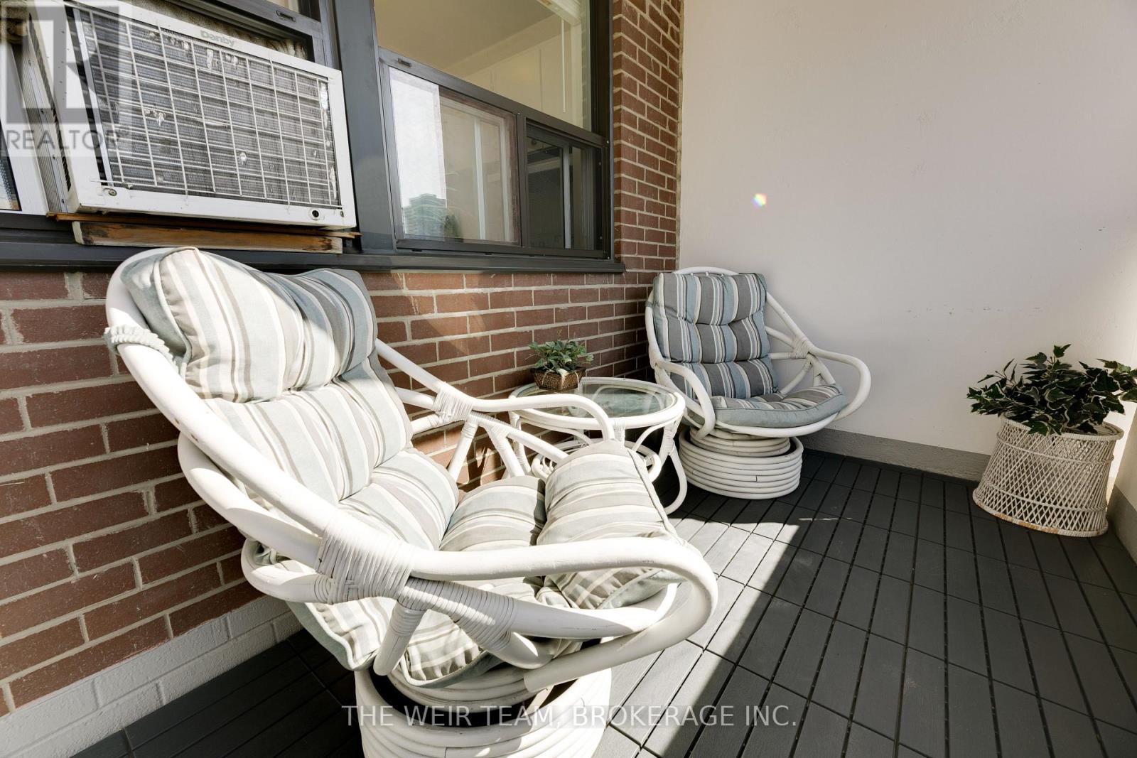 905 - 40 Homewood Avenue, Toronto, Ontario  M4Y 2K2 - Photo 27 - C13712732